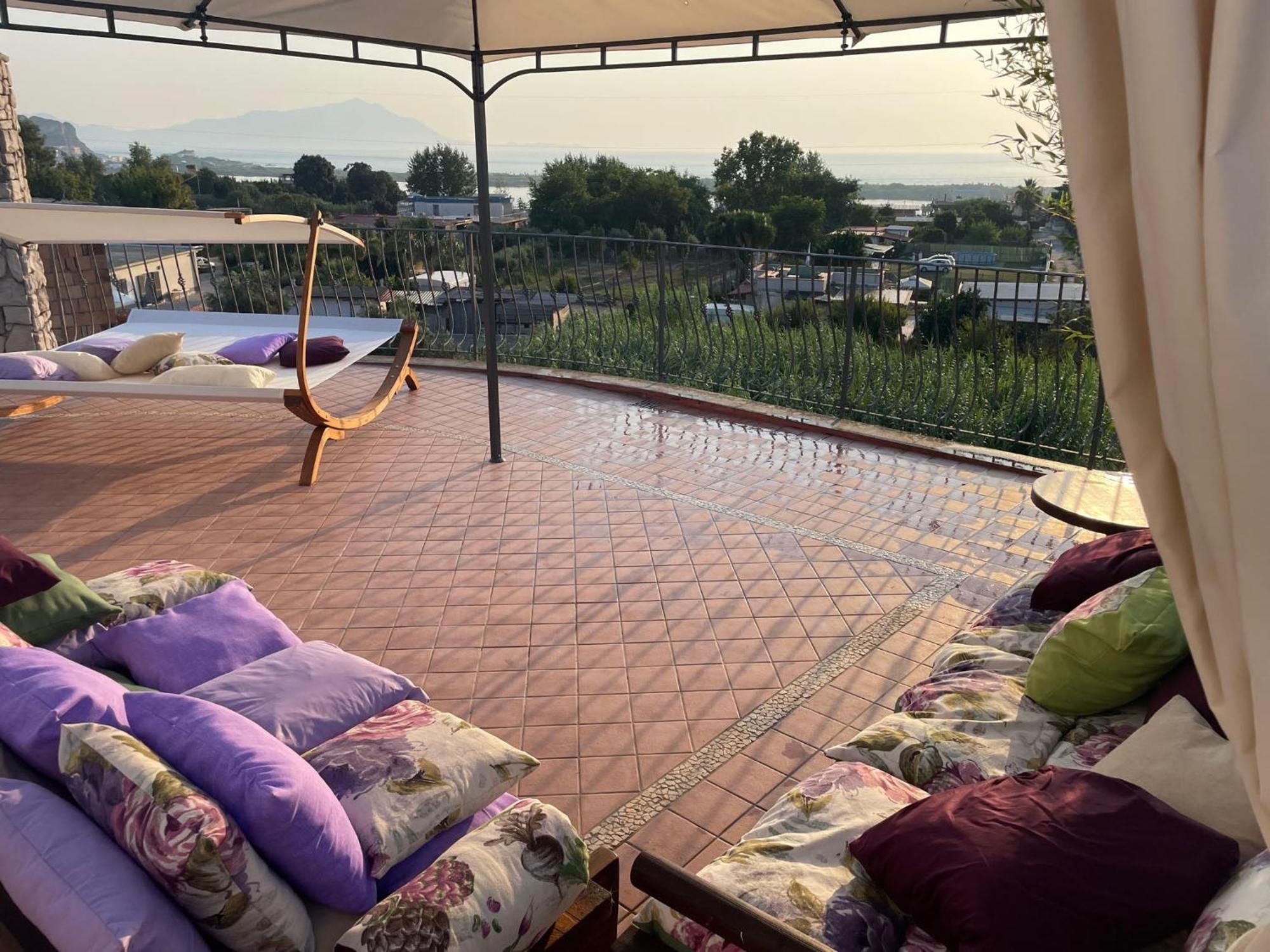 Domus Parva - Villa Con Bio-Piscina, Spa Privata E Appartamenti Panoramici Bacoli Εξωτερικό φωτογραφία